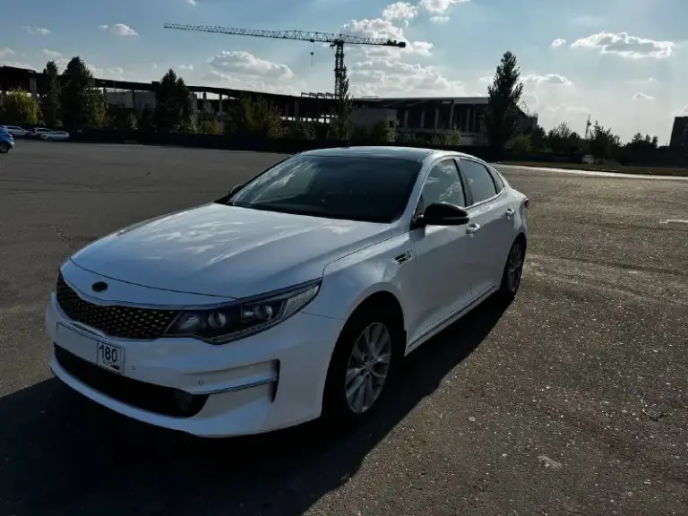 Kia optima
Год : 2017
Мотор : 2.0 (150)
Коробка : автомат
Цвет : белый перламутр
Пробег : 167 000
Мотор, коробка без каких либо нареканий, масло ни грамма не кушает, работает всё идеально.
Подвеска в отличном состояние, любые ямки, кочки, ничего не стучит.
Кузов также в идеальном состояние, нигде ничего не ржавеет. В родном окрасе !
Проёмы дверей в защитной плёнке, низа карт дверей также в плёнке !
Салон в отличном состояние, кожа, климат двухзонный, подогревы, подогрев руля, память сидений, электро релугировка сидений, камера заднего вида, парктроники в круг и т. Д
Стоит отличная сигнализация pandora, управление с телефона, автозапуски и прочее
Два комплекта ключей.
У автомобиля всего одно дтп с самокатом, пару маленьких вмятинок на вод стороне, можно убрать без окраса, а можно и не трогать.
Я хозяин авто, продавать буду я, оформлена на меня.
Готов на любые проверки за ваш счет с реальным покупателем.
Торг у капота.
1🍋 479 Тыс.
Г. Донецк
+79495253176 - фотография - 3