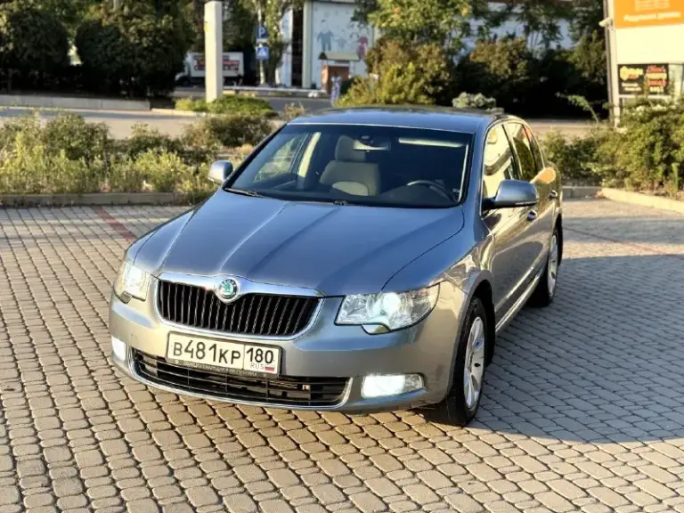 💶 Цена:1.330🍋
📮 Город: донецк
🚘 Марка / модель: skoda superb
📅 Год выпуска: 2012
📊 Пробег: 140 000
⛽ Двигатель (тип, объем, мощность): 1.8tsi
🔧 Тип кпп: механическая
👨‍⚖ Владельцев в птс: 1
⏳ Срок владения: 13 лет
📝 Описание:в моей семье с салона
Нареканий нет
Готов к любым проверкам на вашем сто
За автомобиль не стыдно
Есть незначительные сколы лкп
Торг присутствует

☎ Контактный телефон:
+79493637752 - фотография - 1