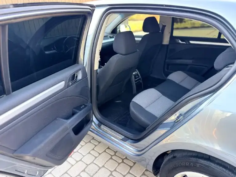 💶 Цена:1.330🍋
📮 Город: донецк
🚘 Марка / модель: skoda superb
📅 Год выпуска: 2012
📊 Пробег: 140 000
⛽ Двигатель (тип, объем, мощность): 1.8tsi
🔧 Тип кпп: механическая
👨‍⚖ Владельцев в птс: 1
⏳ Срок владения: 13 лет
📝 Описание:в моей семье с салона
Нареканий нет
Готов к любым проверкам на вашем сто
За автомобиль не стыдно
Есть незначительные сколы лкп
Торг присутствует

☎ Контактный телефон:
+79493637752 - фотография - 10
