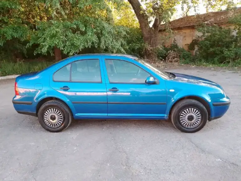Volkswagen bora 1.6 2002
Бенз, механ
Несколько лет назад приехала из германии
В родной краске
Кузов оцинкован
Без дтп
Комплектация: abs
Кондиционер (работает, заправлен)
Круиз контроль
Airbag
Электростеклоподьемники
Электро регулировка зеркал
Два оригинальных ключа
Штатная сигнала с центральным замком
Двигатель масло не берет от слова совсем
Варить красить ни чего не надо
Цена 480 т. Р
Донецк буденновский р-н
+79496593309 - фотография - 4