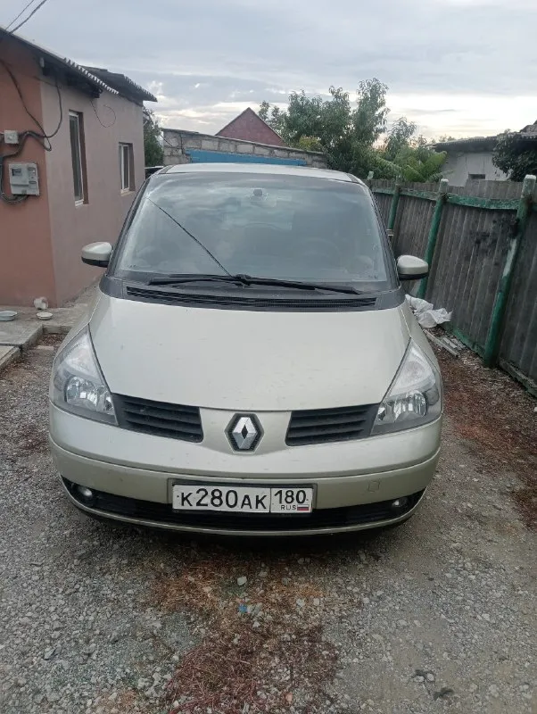 Renault эспейс 4 2005 года. 2.0 бензин. Плюс стоит пропан, вписан в птс. Пятиместный, два комплекта резины с дисками. Лето-17, зима -16 дюймов. 500000 руб. +7 949 338 47 25 владимир. Машина в горловке.
📞 Звоните: +7(949)3384725 - фотография - 2