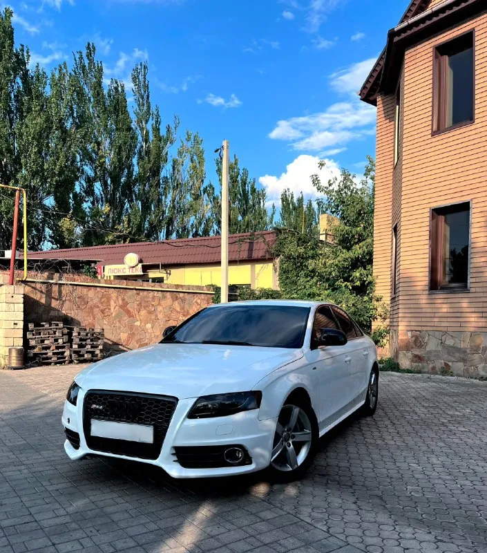 Audi a4 s-line редкая комплектация!
- 1.8 Турбо, в хорошем состоянии!
Коробка - автомат в идеальном состоянии!
Пробег-реальный пробег авто 196 тыс!
Год - 2008
Колеса - зима и лето
Комплектация - самая жирная s-line
Цена -1280🍋
Все вопросы +79494069618
Состояние очень хорошие, комплектация s-line настоящая не просто наклейки. Музыка bang & olufsen audi достойный чистый звук. Сидение s-line очень удобное и комфортное, все в черной алькантаре и потолок тоже, машина полностью напичкана разной электроникой и главное что все идеально работает. Всегда вовремя обслуживался качественным маслом и фильтрами и все запчасти только хорошие покупались и всегда вовремя.
Audi для ценителей немецкого автопрома, кто купит будет очень довольный !
📞 Звоните: +7(949)4069618 - фотография - 2