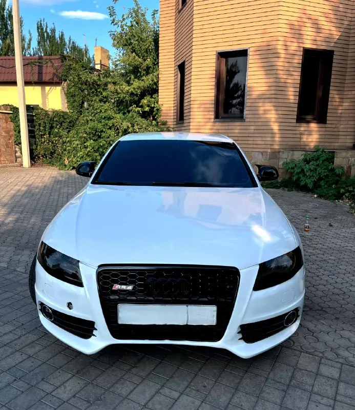 Audi a4 s-line редкая комплектация!
- 1.8 Турбо, в хорошем состоянии!
Коробка - автомат в идеальном состоянии!
Пробег-реальный пробег авто 196 тыс!
Год - 2008
Колеса - зима и лето
Комплектация - самая жирная s-line
Цена -1280🍋
Все вопросы +79494069618
Состояние очень хорошие, комплектация s-line настоящая не просто наклейки. Музыка bang & olufsen audi достойный чистый звук. Сидение s-line очень удобное и комфортное, все в черной алькантаре и потолок тоже, машина полностью напичкана разной электроникой и главное что все идеально работает. Всегда вовремя обслуживался качественным маслом и фильтрами и все запчасти только хорошие покупались и всегда вовремя.
Audi для ценителей немецкого автопрома, кто купит будет очень довольный !
📞 Звоните: +7(949)4069618 - фотография - 4