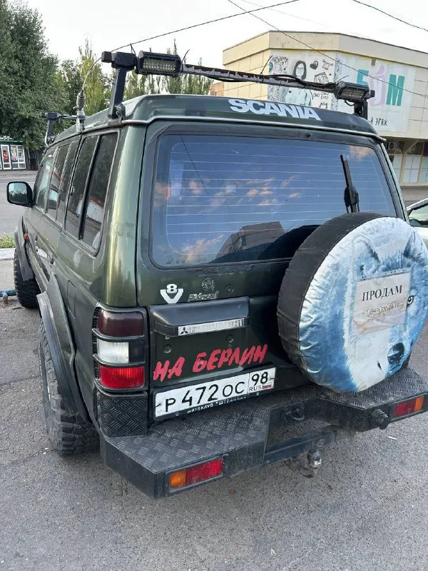 Продам. Mitsubishi pajero 2.
Двигатель: 2.8
Год: 1997

Цена: 450 000

Вопросы по телефону: +7 949 356 14 11 - фотография - 3