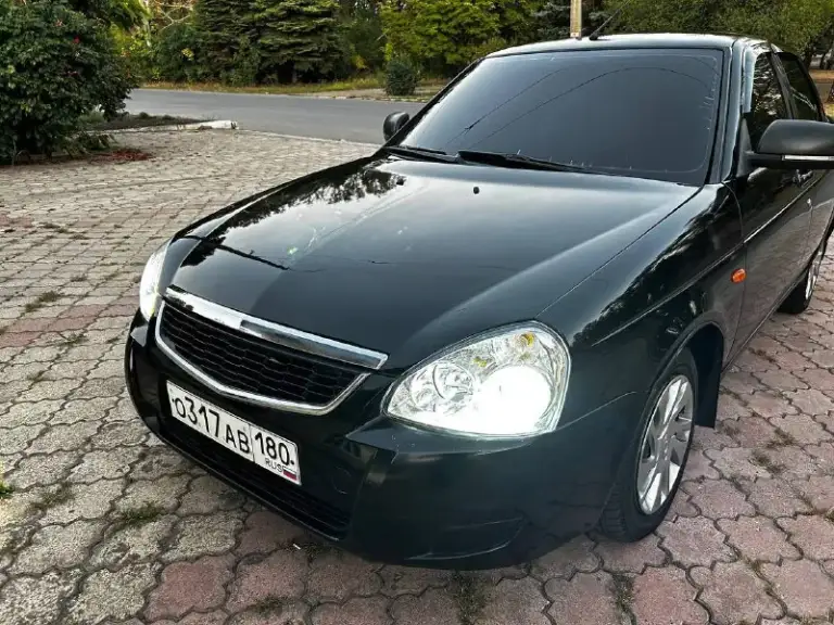 Продам ладу приору 2010 г. В
В изумительном состоянии( авто без дтп).
Стекла все родные, автотека зеленая.
Кузов ровный как струна без вмятин, царапин и без намёка на гниль выглядит шикарно,
Двигатель идеал масло не ест от слова совсем. Не дымит, не троит,
Коробка идеал не хрустит, не выбивает без посторонних звуков.
Ходовка просто отличная. Дно, пороги супер без намёка ржавчину и тем более гниль.
Стаканы, лонжероны швы герметик завод.
Салон шикарный не затертый, не прокуренный сигнализация, музыка usb, aux. Bluetooth.
Машина для тех кто ищет для себя, потому как в очень достойном состоянии.
Цена: 347 000 торг
Связь со мной: +79494504360
Телеграмм +380714504360
Звоните в любое время, буду рад общению с адекватными людьми - фотография - 2