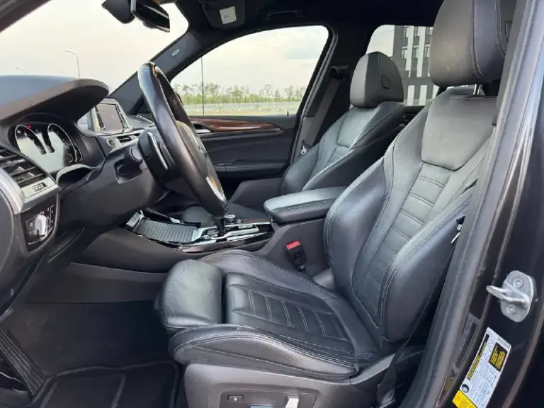 ✅Bmw x3 sdrive30i, конец 2018 года
Полная комплектация!!!
✅Двигатель: бензин 2.0 (252 л. С. )
Коробка передач: автомат, 8-ступенчатая steptronic
Пробег: 100т. Км
✅Большая панорамная крыша
✅Климат-контроль на 3 зоны
✅Спортивные сиденья (sport seats) с электроприводом, памятью и отличной боковой поддержкой
✅Атмосферная подсветка салона (ambient light)
✅Полностью светодиодные фары (full led) — передние и задние
✅Электропривод багажника
✅Оригинальные диски r19 с новой резиной
✅Новые передние и задние тормозные колодки
✅Расход топлива — от 7.5 до 9 л/100 км (город/трасса).
✅ Ухоженный автомобиль.
Салон без следов эксплуатации.
Кузов нюансов не имеет(сколы, царапины вмятины отсутствуют)
✅Цена:2.650000₽
✅Телефон +79497125501
Антон
📍 Авто в мариуполе - фотография - 7