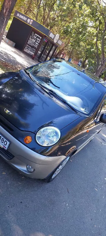Продам daewoo matiz 2009 года, двигатель 1.0, комплектация best, кондиционер, стеклоподъёмники, гидроусилитель. Машина резвая, ухоженная, полностью замовилена, ржавчины или гнили нет вообще. Ездила девушка. Цена 350 000, г. Мариуполь. +79497172379 - фотография - 1