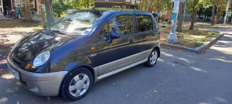 Продам daewoo matiz 2009 года, двигатель 1.0, комплектация best, кондиционер, стеклоподъёмники, гидроусилитель. Машина резвая, ухоженная, полностью замовилена, ржавчины или гнили нет вообще. Ездила девушка. Цена 350 000, г. Мариуполь. +79497172379 - фотография - 4