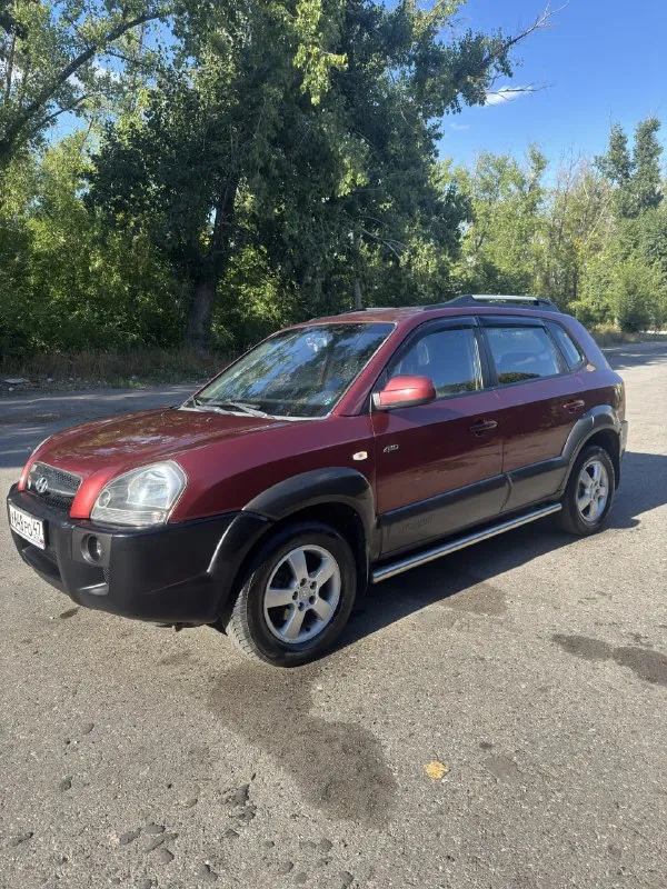 Продам hyundai tucson 2007 г.
Двигатель 2.0 дизель
Коробка обычный автомат
Работает отлично, ходовая не гремит, коробка переключает плавно, без пинков
Пробег родной 213000
2 Хозяина за все время эксплуатации
Автомобиль в нормальном состоянии, есть жизненные моменты по кузову
Машина в родной краске, были косметические окрасы
Цена 850000 рублей, торг
+7 (949) 699-08-17 - фотография - 3