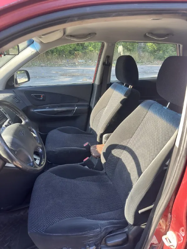 Продам hyundai tucson 2007 г.
Двигатель 2.0 дизель
Коробка обычный автомат
Работает отлично, ходовая не гремит, коробка переключает плавно, без пинков
Пробег родной 213000
2 Хозяина за все время эксплуатации
Автомобиль в нормальном состоянии, есть жизненные моменты по кузову
Машина в родной краске, были косметические окрасы
Цена 850000 рублей, торг
+7 (949) 699-08-17 - фотография - 8