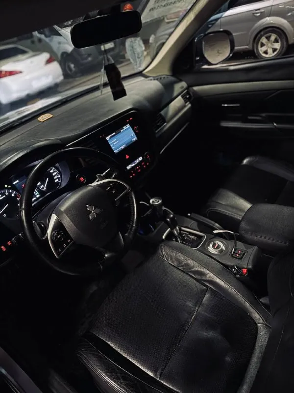 ❗️❗️❗️Срочно❗️❗️❗️
Mitsubishi outlander
2012 Г. В.
✅Двигатель 2.4
✅Коробка вариатор
✅Авто в хорошем состоянии. ✅кожаный салон, электрорегулировки сидений, мультируль, подогревы сидений, мультимедиа, камера заднего вида, круиз контроль, датчик дождя, света.
Цена 1100000т. Р.
📞📞☎️+79494009366 - фотография - 5