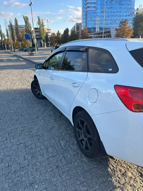 Продам автомобиль, kia ceed 2012 года выпуска, я второй владелец, машина в технически исправном состоянии, двигатель 1,6 в сочетании с механикой 6 ст. , пробег 150 тыс. На машине установлено гбо, на сидениях одеты чехлы, салон в отличном состоянии, комплектация с климатом, подогрев руля, зеркал и тд. , на кузове присутствуют возрастные коцки! Машина не новая! Но в очень хорошем состоянии!!! Цена 1млн.50 тыс рублей. Торг присутствует! Тел +79493334076 территориально донецк калининский район! Звоните поподробней расскажу!
📞 Звоните: +7(949)3334076 - фотография - 3