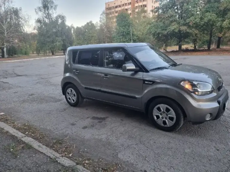 Продам kia соул 2012 г. В. , пробег 88 000 км. , двигатель 1.6 crdi. Автомобиль в идеальном состоянии не битый не крашеный, повреждений по кузову нету, машина в максимальной комплектации, климат работает. Ни каких вложений не требует. Один хозяин. Цена 950 000 ₽. Осмотр в красном луче. Реальному покупателю торг. Все вопросы по телефону +79591443736
📞 Звоните: +7(959)1443736 - фотография - 2