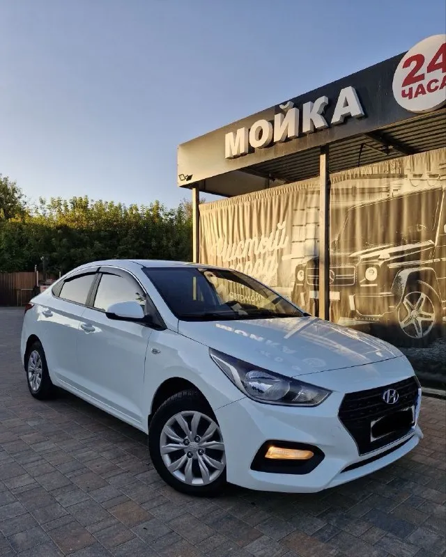 Красный луч. Продам hyundai solaris 2017 года выпуска
Пробег оригинальный 154.000. Без дтп.
Акпп - гидротрансформатор (самый надежный )
1.4 В идеальном состоянии, масло от замены до замены. Очень резвый и расход в 6 литров трасса, город 8 литров.
Салон как у нового автомобиля. Кузов без сколов и рыжиков, резина летная(новая)
Имеется abs, esp, подогревы сидений и руля, мульти руль, 4 стеклоподъемника, сигнализация с авто запуском, хорошая мультимедиа. Автомобиль в отличном состоянии, кто купите себе, будет долгие года доволен.
Переоформление без проблем, буду лично в мрэо
Цена 950.000₽ +79591345350
📞 Звоните: +7(959)1345350 - фотография - 2