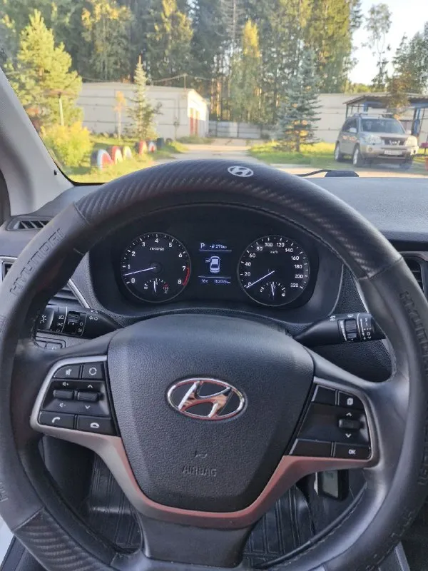 Красный луч. Продам hyundai solaris 2017 года выпуска
Пробег оригинальный 154.000. Без дтп.
Акпп - гидротрансформатор (самый надежный )
1.4 В идеальном состоянии, масло от замены до замены. Очень резвый и расход в 6 литров трасса, город 8 литров.
Салон как у нового автомобиля. Кузов без сколов и рыжиков, резина летная(новая)
Имеется abs, esp, подогревы сидений и руля, мульти руль, 4 стеклоподъемника, сигнализация с авто запуском, хорошая мультимедиа. Автомобиль в отличном состоянии, кто купите себе, будет долгие года доволен.
Переоформление без проблем, буду лично в мрэо
Цена 950.000₽ +79591345350
📞 Звоните: +7(959)1345350 - фотография - 9