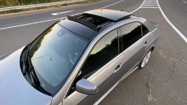 Mercedes benz w212
Автомобиль в идеальном состоянии, не бит не крашен! Готов на любые проверки за ваш счет! Весь передок со стойками, ручками и зеркалами в качественной броне пленке. Автомобиль весь обслужен, не требует ни малейших вложений, масла и фильтра новые. Максимальная комплектация. Amg обвес заводской. Amg диски оригинал r18! Панорама!двигатель и коробка работают идеально, двигатель без турбин самый надежный атмосферный. (двигатель 276.952 чугунный) кто знает тот поймет, в паре с коробкой автомат 7g-tronic. Кузов в идеальном состоянии
Салон как новый ни потертостей ни дыр, в салоне не курят.
В общем приезжайте на осмотр и сами убедитесь в качестве этого автомобиля!
С документами полный порядок любой вид оформления.
Двигатель 3.5 (бензин)
Коробка автомат
Год 2012
Цена 1.650.000₽
Торг присутствует только при осмотре автомобиля!
📱+79494748264 +79886224342
Телеграмм ⬆️ вотсап ⬆️
📞 Звоните: +7(949)4748264 - фотография - 5