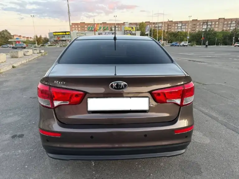 Kia rio 2016 год
1.6 Бензин на обычном автомате!
Родной пробег 161000км
В хорошем состоянии все работает на 5,кондиционер холодит,
Кузов оцинкованный коррозии нет
2 Ключа, полностью обслужена
Вложений не требует,
С документами полный порядок!
Цена 1🍋
Могу скинуть больше фото, видео
Г. Донецк
+79493710826
📲 Tg: @oleg_bbb1
📞 Звоните: +7(949)3710826 - фотография - 8