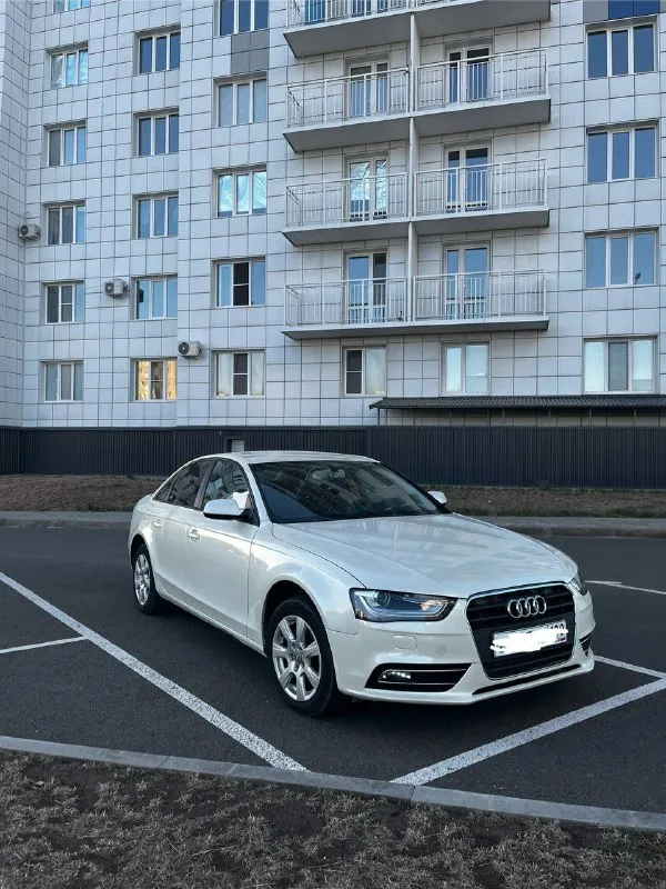 Audi a4 в8 restaling 🚘
1.8 Tfsi ( едет очень бодро)☄️
2️⃣0️⃣1️⃣2️⃣ Года выпуска
Коробка - робот 🤖
Пробег 177 тысяч 💯
В машине было сделано и заменено:поршни, шатуны, вкладыши, цепи грм, опорный кронштейн распредвалов(последней ревизии), тефлоновые кольца на форсунках, все сальники и прокладки, помпа, клапана и магниты фазовращателя, тормозные колодки🛠️
Заменено масло в коробке, а также все жидкости в машине и новые фильтра
Кондиционер обслужен, заправлен, работает исправно✅
Подогрев сидений и зеркал🔥
Двухзонный климат контроль
Мульти руль, гур, usb, aux, музыка, компьютер💻
Салон чистый, не прокуренный🧼
Проверка авто на любом вашем сто
В машину сел, завел и поехал хоть в москву, хоть в питер 🏙️
Продажа от собственника, переоформление
+79497127735 Женя - фотография - 1