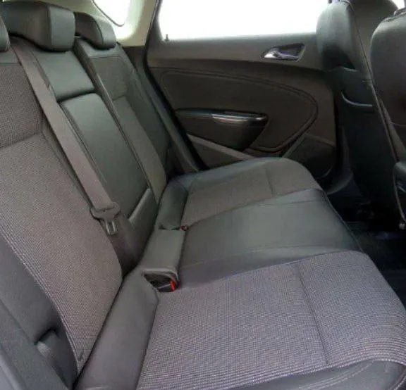 Opel astra j рейсталенг
Год выпуска 2012 конец,
Объем двигателя 1.6 16v
Кпп 5 ступенчатая
Родной пробег 158.000 т км
Один владелец,
Авто, всю жизнь, в одной семье,

Состояние кузова впечатляет
Рыжиков сколов и тд нет !
Авто в отличном состояние
В красивом цвете синий металлик,

Богатая комплектация,
Круиз контроль,
Двух зонный климат контроль,
Датчик света,
Датчик дождя,
Комбинированный салон,
Подогрев сидений,
Подогрев руля,
Подогрев стекла,
Полный электростеклопакет,
Парктроники,
Хорошая акустика,
Комплект резины с дисками,
Две пары заводских ключей,
Сервисные книжки и т. П,

Автомобиль без вложений!
Готов на любое сто
Я владелец по документам
Продаже с оформлением в мрэо

Осмотр г. Донецк
Цена 815.000.р
Аргументированный торг

Номер телефона
+7949-510-46-92 - фотография - 7