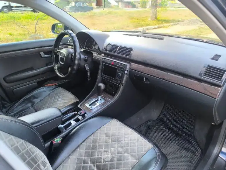 Audi a4 b7, 2,0turbo🔥
✅Двигатель 2,0tfsi, 200л. С. 🚀, бензин⛽ передний привод, коробка автомат❗
✅Комплектация base :
🔥Двух зонный климат контроль,
🔥Кожанный мульти руль,
🔥Подогрев сидений,
🔥Штатный ксенон,
🔥Круиз контроль,
🔥Airbag: фронтальные, коленные, боковые передние и задние,
🔥Активная безопасность: антипробуксовка тормозов, антипробуксовка, курсовая стабилизация,
🔥Сабвуфер+8 динамиков,
✅Состояние:
Автомобиль в нормальном техническом состоянии, на пробеге 249т. Км. , 1000км назад была замена масла. Внешне по кузову есть кое какие моменты. Напомню, что новым автомобиль был в 2004году.
✅Дополнительно:
Данный автомобиль прекрасно сочетает в себе мощность, комфорт, надёжность и стоимость, на автомобиле езжу по сей день.
❗️Стоимость данного авто 650.000₽ + хороший торг❗️
+79595531636 Данил
+79591054683 Юлия
📞 Звоните: +7(959)5531636 - фотография - 3