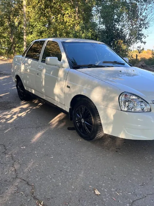 🚗 Продам автомобиль ваз приора 21703
▶️ Год выпуска: 2008 г. В.
▶️ Пробег: 176.000 км.
Подтверждён автотекой!!!
▶️ Объём двигателя: 1.6 л. , 126 мотор 16 клапанный
✅ 2 Хозяин!!!
ℹ️ описание:
✅ Автомобиль в очень хорошем состоянии.
✅ Двигатель, кпп на отлично, ходовая после ремонта.
Отрабатывает на 100 %
✅ Салон чистый, ухоженный.
🔥Комплектация люкс!!!
--Кондиционер--
• Есп 4 шт
• Эур
-Подогрев сидений
-Подогрев заднего стекла
-Подогрев зеркал
- Абс
--Датчик света--
Регулировка зеркал
Без дтп!!!
Предоставляю видео обзор автомобиля по требованию!

🏛 Юридически автомобиль чист, никаких штрафов и запретов!

💰 Цена: 370.000 рублей
Торг торг тогр
🏢 Осмотр: г. Амвросиевка.
По договору могу приехать к вам.
☎ Телефон для связи: +79493391770 звоните, пишите!!!телефон работает всегда. ..!!!!
На номере телеграмм, вацап - фотография - 2