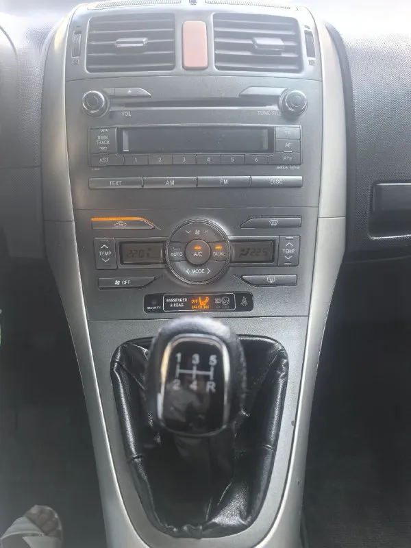Toyota auris, 2008 г. 1.6, механика, 124 л. С. , надежная и экономная, вместительная и комфортная! Машина во владении 2 года, обслуживание своевременное. Двухзонный климат, стеклоподъемники, подогрев зеркал, заднего стекла. 600 000 р. Торг. Тел +79493584822
+79493373725 - фотография - 8