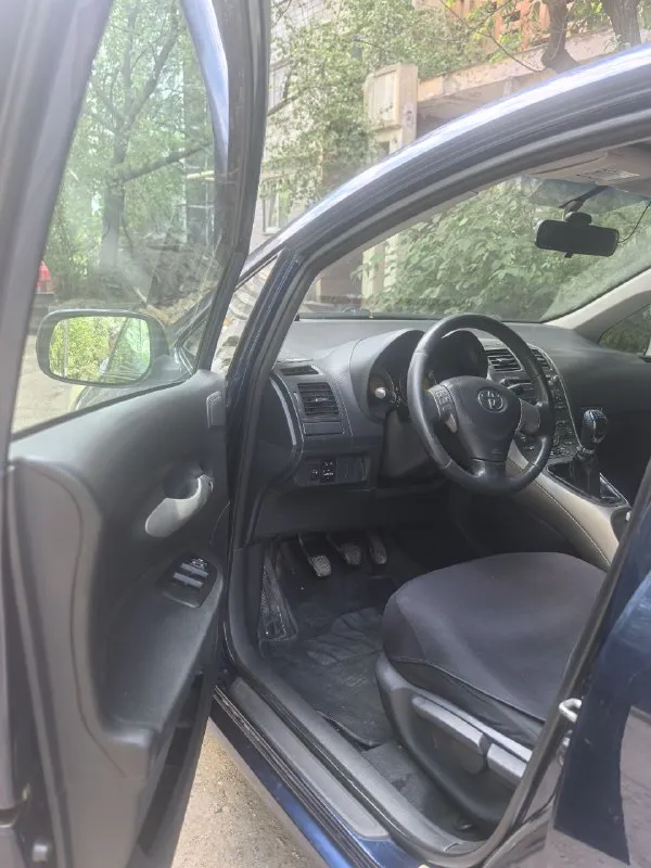 Toyota auris, 2008 г. 1.6, механика, 124 л. С. , надежная и экономная, вместительная и комфортная! Машина во владении 2 года, обслуживание своевременное. Двухзонный климат, стеклоподъемники, подогрев зеркал, заднего стекла. 600 000 р. Торг. Тел +79493584822
+79493373725 - фотография - 9