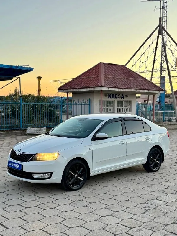 🚙 Skoda rapid
💰Цена: 990 000р.
🏢Город: мариуполь
📅Год выпуска: 2017
🧾Пробег: 148 450 км.
⚙️Двигатель: 1.6
⛽Топливо: бензин
⚙️Кпп: механика
📞 Телефон:
+7-949-727-41-51
+7-989-263-55-56
+7-949-551-91-52
💾 Описание:
Всеми любимый, проверенный временем -. .. Ackground-image:url('//telegram. Org/img/emoji/40/e29c85.png')">✅ лифтбэк - огромный багажник.
✅ Надежный двигатель.
✅ Маленький расход топлива.
✅ Подтвержденный пробег.
✅ Южная эксплуатация.
Климат-контроль ❄️ (работает отлично), кожаный мульти-руль, электропакет, abs, airbag, птф, усилитель руля, центральный замок, штатная магнитола с bluetooth, подогрев сидений, оригинальные литые диски 16-го радиуса, подлокотник, бортовой компьютер.
Улица шевченко 2️⃣6️⃣9️⃣
🏦 Возможна продажа в кредит по двум документам. - фотография - 3