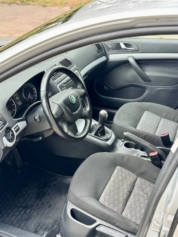 🇨🇿 Skoda octavia a5
💰Цена: 1 030 000р.
🏢Город: мариуполь
📅Год выпуска: 2009
🧾Пробег: 196 625 км.
⚙️Двигатель: 1.6
⛽Топливо: бензин
⚙️Кпп: механика
📞 Телефон:
+7-949-551-91-52
+7-949-727-41-51
+7-989-263-55-56
💾 Описание: - фотография - 7