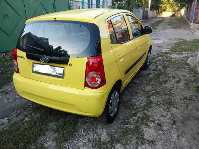 ❗️Продам kia picanto 1.0.❗️ 2009 года выпуска. 5 мкпп. Пробег родной 209 т. Км.
Автомобиль в хорошем техническом состоянии. Все стекла родные, включая лобовое. В дтп не участвовал.   Двс работает тихо и ровно. Масло не расходует. Кпп переключается без посторонних звуков. Яркий, городской, ухоженный, экономичный автомобиль, с низкой ценой обслуживания.
Цена 390 тыс. Руб.
Телефон +7949-844-71-64 - фотография - 4