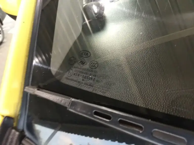 ❗️Продам kia picanto 1.0.❗️ 2009 года выпуска. 5 мкпп. Пробег родной 209 т. Км.
Автомобиль в хорошем техническом состоянии. Все стекла родные, включая лобовое. В дтп не участвовал.   Двс работает тихо и ровно. Масло не расходует. Кпп переключается без посторонних звуков. Яркий, городской, ухоженный, экономичный автомобиль, с низкой ценой обслуживания.
Цена 390 тыс. Руб.
Телефон +7949-844-71-64 - фотография - 6
