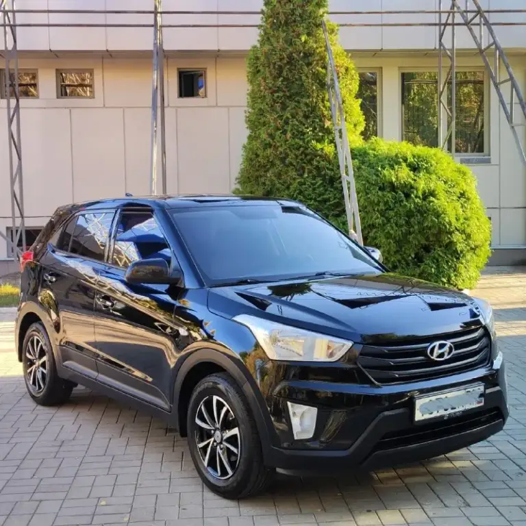 Продаю hyundai creta 2020 г. В. Состояние нового авто. Объем 1.6 л. 123л. С. Мкпп 6 ступ. Куплена новой 02.2020 г в автосалоне первым и одним единственным собственником. Юридически чистый автомобиль. Птс оригинал. Оригинальный пробег 79.000 км. Подтверден состоянием авто и всеми электронными базами. Кузов без дтп. Детали кузова родные в заводском окрасе. Любые проверки с вашей стороны приветствуются.
Комплектация "active":
✅Активная безопасность:
— Антиблокировочная система
— Антипробуксовочная система
— Система курсовой устойчивости
— Система помощи при экстренном торможении
— Датчик давления в шинах
— Эра-глонасс
✅Пассивная безопасность:
— Подушки безопасности водителя
— Подушки безопасности пассажира
— Система крепления детских автокресел
✅Противоугонная система:
— Иммобилайзер
— Центральный замок
✅Помощь при вождении:
— Бортовой компьютер
— Система помощи при старте в гору
— Система помощи при спуске с горы
✅Комфорт:
— Усилитель руля
— Регулировка руля
— Регулировка
📞 Звоните: +7(949)7970352 - фотография - 1