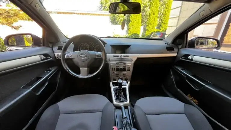 ✔️В продаже
🏎️ Opel astra gtc
🐎 1.8
🕹️Кпп механика
✔️Год выпуска 2008
🇷🇺Рф учёт любой вид переоформление
✔️Хорошая комплектация, подогрев передних сидений, электро регулировка зеркал, мульти руль, датчик света-дождя.
💰Цена 530.000 тысяч рублей торг
Номер:+79494821415 так же на этом номере (telegram)
📞 Звоните: +7(949)4821415 - фотография - 6