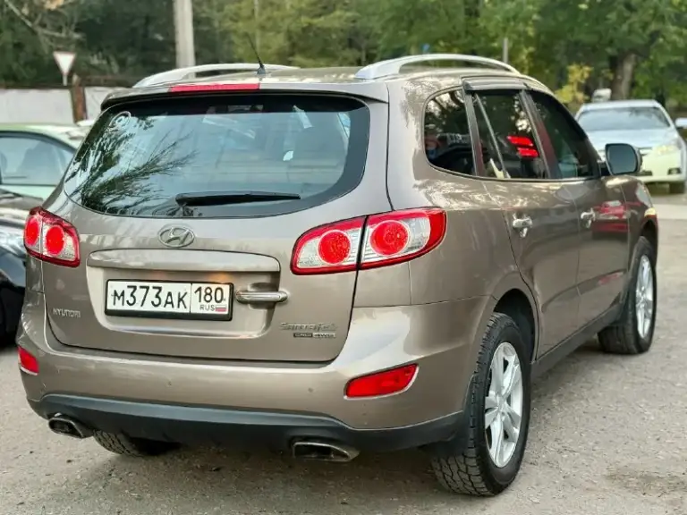 💶 Цена:1.340.000р
📮 Город:донецк
🚘 Марка / модель: hyundai santa fe
📅 Год выпуска:2011
📊 Пробег:175000км
⛽ Двигатель (тип, объем, ): 2.2
🔧 Тип кпп:автомат
📝 Описание: один хозяин с момента покупки в салоне г. Донецк. Машина в очень хорошем состоянии. Кузов не гнилой. Часики. Максимальная комплектация. Климат работает. Два ключа. Переоформление без проблем. Возможна продажа в кредит.
☎ Контактный телефон:+79495001160(телеграм)
📞 Звоните: +7(949)5001160 - фотография - 2