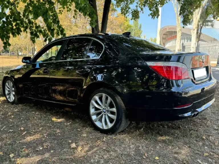 Продам bmw 5 е60
:2.5 Бензин 218л. С
Коробка: автоматическая!
Год выпуска: 2008
Пробег родной : 300к!
Масло не расходует, любые проверки на вашем сто, двигатель после кап ремонта, коробка работает идеально, авто в хорошей комплектации, климат контроль двух зонный, люк, датчики света и дождя, круиз контроль, полный электра пакет, кожаный салон, приводы сидений, парктроники.
В 2024 году было произведено много работы над машиной, вложено 400 ка, замена стоек в круг, дисковых тормозов и колодок, все рычаги в круг новые, мотор весь переуплотнен, система охлаждения новая, новый компрессор кондиционера, новая рулевая рейка, новые задние привода, также поменяно масло в двигателе и коробке, новые свечи, машина ближайшее время не потребует вложений, поменяно все что можно было поменять и довести машину до идеального состояния. Переделана оптика, светит отлично, все что было проделано по машине выше перечисленное, не выдумки, в этом вы можете увид
📞 Звоните: +7(949)4976240 - фотография - 7