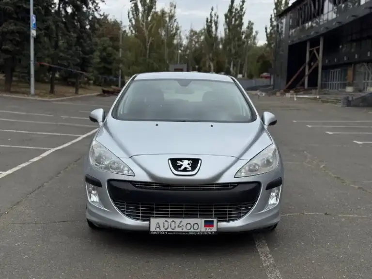 Продам peugeot 308
2008 Год
Автомобиль местный, не пригон, был куплен в автосалоне в донецке, за все время два хозяина!
Без дтп
В отличном состоянии для своих лет!
Двигатель бензин 1.6, классический автомат
Климат контроль(заправлен работает)esp abs, гур, подогрев сидений,4 электростеклоподъемника
Пробег 169 тыс км
💰Цена: 420.000
Г. Донецк
+79493690225 - фотография - 2