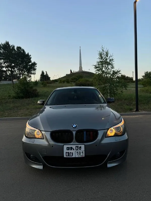Продам bmw 535i е60 рестайлинг 2007год двигатель n54 3литра турбо, спорт коробка
Автомобиль в родном окрасе, хорошая комплектация, ломающиеся сидения, мультируль, магнитофон андроид, складывание зеркал, без ключевой доступ, на приятном выхлопе, два комплекта резины на дисках, лето 18, зима 17 почти новая проехала один сезон.
Масло не ест, меняется каждые 6000км. Пробег 297тыс родной. Был недавно установлен новый бампер м лук
Адаптивный ксенон. Цена 1 650 000₽ торг.
Все вопросы по телефону +79591067735
📞 Звоните: +7(959)1067735 - фотография - 1