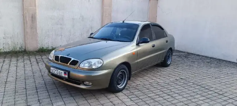 Продаю daewoo lanos в хорошем техническом состоянии во владении более пяти лет. Я хозяин!
Объем 1.5 (газ бензин вписан в техпаспорт)
Пробег: 254 тыс. Км. Родного пробега.
Учёт днр постоянный продажа только с полным переоформлением на вас в мрэо на 180 регион.
Работает идеально (масло от замены до замены) кпп без нареканий работает в штатном режиме(буквально недавно поменял масло в кпп) по ходовке вопросов нет.
Машина всегда своевременно обслуживалась денег не жалели.
Все записи обслуживания автомобиля записаны в книжке с момента покупки автомобиля.
Цена: 350 тыс. Руб.
Осмотр город макеевка.
Тел : +7 949 454 09 10
📞 Звоните: +7(949)4540910 - фотография - 1