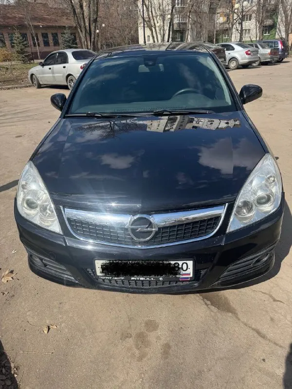 Номер телефона +79493330955
Продаю опель вектра с
2007 Года 1.8 мотор на механике
Машина около 3 лет в семье (всего было 3 хозяина)
Кожаный салон, климат контроль, круиз, мульти руль, датчик света и дождя. В дтп не была. Двигатель масло не берет
Цена 680 тыс руб - фотография - 1