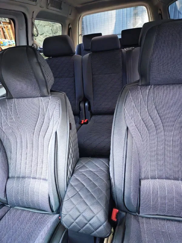 Volkswagen кадди макси — семейный крейсер на полном приводе! 🚐
Всем привет! Продаю своего верного друга — volkswagen caddy maxi. Этот трудяга готов стать вашим надёжным компаньоном в любых приключениях!
Основные характеристики:
Год выпуска: 2013 — ещё совсем юнец!
Двигатель: 2.0 — экономичный и надёжный
Привод: полный — бездорожье не помеха!
Вместимость: 7 мест — вся семья и друзья в сборе!
Пробег: 315 000 км — проверен временем
Почему стоит купить именно этот авто:
Просторный салон — можно устроить вечеринку в пути!
Вместительный багажник — увезёте всё, что душе угодно
Экономичный — сэкономите на топливе
Полный привод — зимой как на лыжах!
Семь мест — вся семья в сборе!
Цена: 1 900 000 рублей — разумная цена за такого красавца!
Звоните прямо сейчас! Пока вы думаете, кто-то другой уже едет на тест-драйв. Не упустите возможность стать владельцем этого замечательного авто!
📞 Телефон для связи: +79494771899
P. S. Автомобиль ждёт именн
📲 Tg: @knorozaleksandr
📞 Звоните: +7(949)4771899 - фотография - 7
