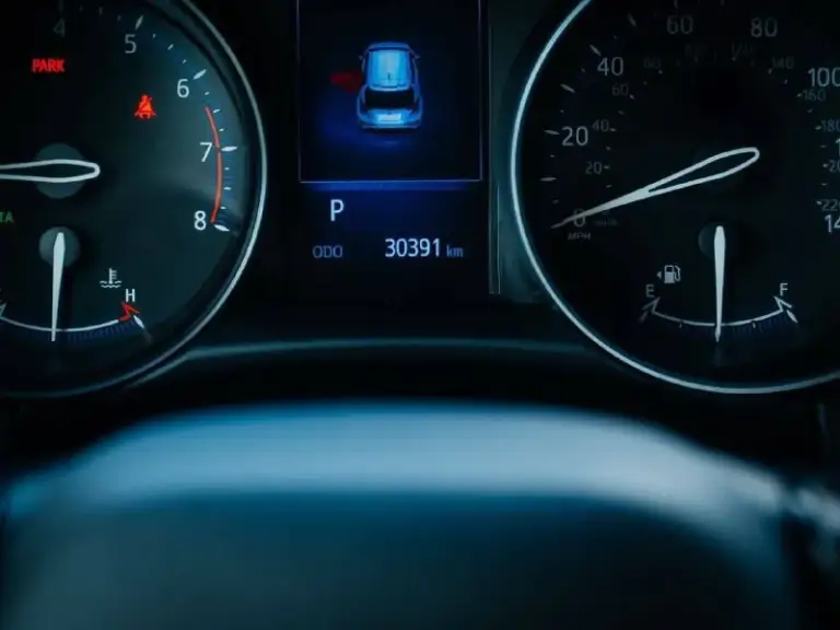 Toyota c-hr, 2018, 2.0 автомат, 31000 км. Состояние нового автомобиля. Технически в отличном состоянии. Хорошая комплектация, бесключевой доступ, система запуска старт-стоп, раздельный климат-контроль, подогревы сидений, датчик света с автоматическим дальним светом, активный круиз-контроль, удержание в полосе, датчики слепых зон, диски r18. Возможно оформление в кредит. Возможен обмен. Более детально по телефону.
Цена - 2.150.000 р.
+79493250509 - фотография - 9