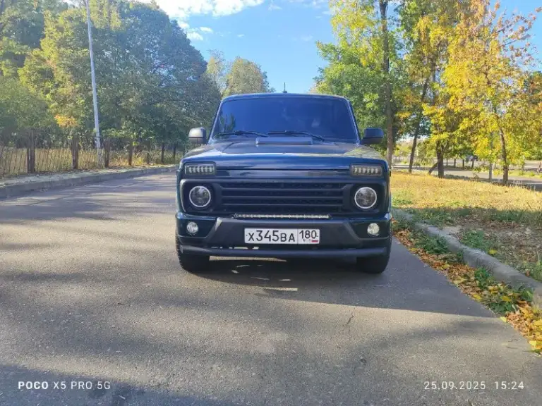 🚀🚀🚀Продам🚨🚨🚨
Лада нива 212140, 2023 г. В. ,пробег 55000 км. На рф учёте, по птс я 3 - й владелец. Автомобиль в максимальной комплектации, abs, гур, электро подъёмники передних стекол, кондиционер, подогрев передних сидений, установлена сигнализация, мульти руль, автомагнитола teyes, камера заднего вида + регистратор, хорошая аудио подготовка, звучит достойно, обесшумлена в круг. Автомобиль вовремя обслуживался, по бездорожью не передвигался. Масло менялось каждые 7000 км. Расход по городу 10 литров, по трассе 8.5 км. , салон в отличном состоянии, автомобиль в родном окрассе 100%. Коробка, мосты, раздатка в идеальном состоянии. Цена 1000000 🍋. Возможна продаже с номерами, обсуждается отдельно. Продажа связана с приобретением другого авто, классом выше. Телефон для связи +79495180563, территориально г. Донецк. - фотография - 1