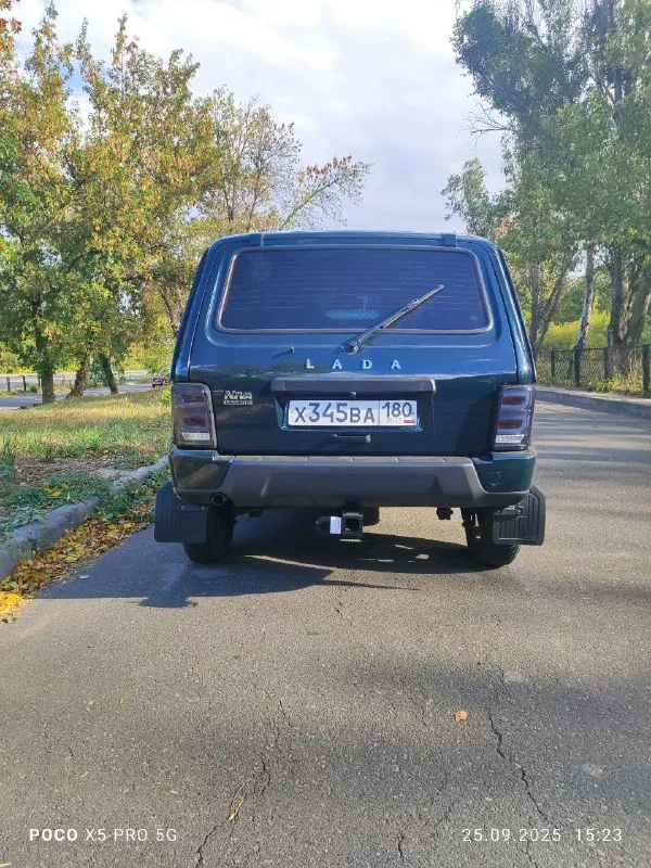 🚀🚀🚀Продам🚨🚨🚨
Лада нива 212140, 2023 г. В. ,пробег 55000 км. На рф учёте, по птс я 3 - й владелец. Автомобиль в максимальной комплектации, abs, гур, электро подъёмники передних стекол, кондиционер, подогрев передних сидений, установлена сигнализация, мульти руль, автомагнитола teyes, камера заднего вида + регистратор, хорошая аудио подготовка, звучит достойно, обесшумлена в круг. Автомобиль вовремя обслуживался, по бездорожью не передвигался. Масло менялось каждые 7000 км. Расход по городу 10 литров, по трассе 8.5 км. , салон в отличном состоянии, автомобиль в родном окрассе 100%. Коробка, мосты, раздатка в идеальном состоянии. Цена 1000000 🍋. Возможна продаже с номерами, обсуждается отдельно. Продажа связана с приобретением другого авто, классом выше. Телефон для связи +79495180563, территориально г. Донецк. - фотография - 4