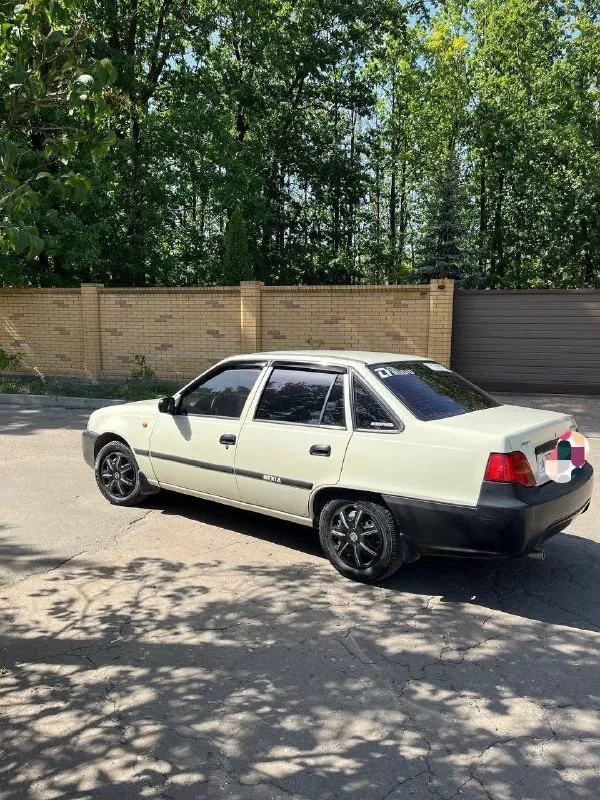 Продам daewoo нексия n150,2011 года выпуска, 1.5 (8 ми клоп), с оригинальным пробегом 128тыс. , базовая комплектация, птс оригинал, машинка в достойном состоянии для своих лет, двери пороги стаканы, дно, все идеал, герметик завод, стекла все родные, сигнализация, хорошая музыка, состояние салона отличное, как говорят, сел и поехал, машинка на данный момент, без вложений, документы кристально чистые, оформление в мрэо обязательно, цена 330000₽, для связи +79493579162 остальные вопросы, по телефону!!!
📞 Звоните: +7(949)3579162 - фотография - 4