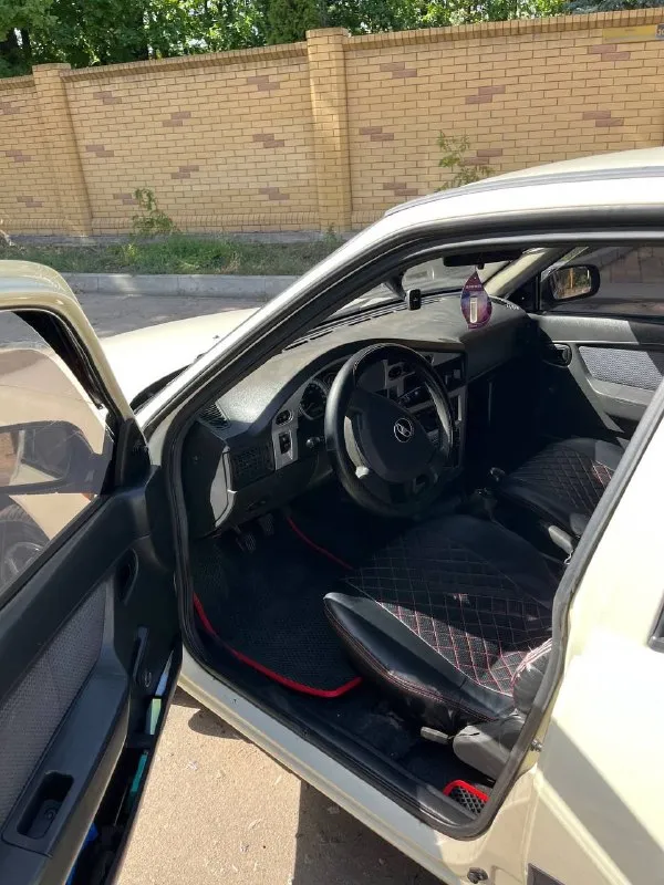 Продам daewoo нексия n150,2011 года выпуска, 1.5 (8 ми клоп), с оригинальным пробегом 128тыс. , базовая комплектация, птс оригинал, машинка в достойном состоянии для своих лет, двери пороги стаканы, дно, все идеал, герметик завод, стекла все родные, сигнализация, хорошая музыка, состояние салона отличное, как говорят, сел и поехал, машинка на данный момент, без вложений, документы кристально чистые, оформление в мрэо обязательно, цена 330000₽, для связи +79493579162 остальные вопросы, по телефону!!!
📞 Звоните: +7(949)3579162 - фотография - 7