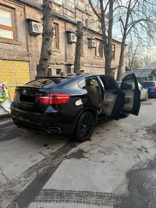 Продам❗️
Bmw x6
Год: 2008
Пробег: 250 км
Объем: 3.0
Цена: 1.750 (торг)
+7(949) 386-33-14
Автомобиль в отличном состоянии
📍Донецк
📞 Звоните: +7(949)3863314 - фотография - 2