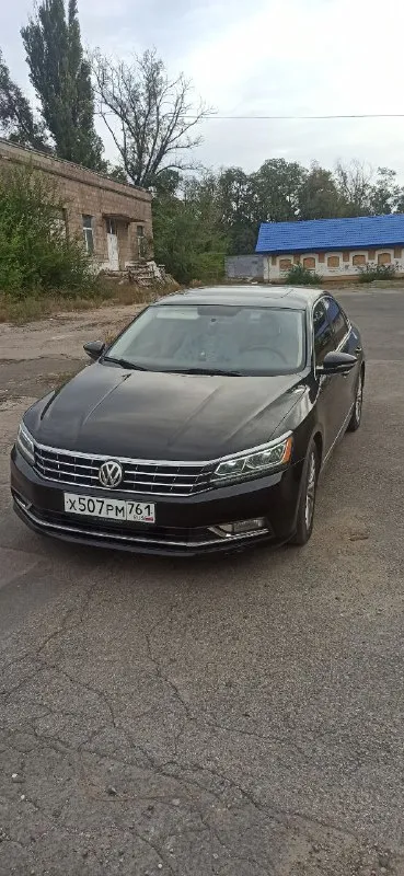 Volkswagen passat nms 1.8. Turbo tsi🇩🇪
2016 Год. Цена 1.55 торг есть.
В хорошем состоянии.
В комплекте 2 ключа!
Светлый кожаный салон, люк!
Пробег 221.000 км в основном трассовый(оригинал любые проверки)
Камера заднего вида, заправленный двух зонный климат контроль, хорошая акустическая система, мультимедиа в большим экраном, поддержка carplay, usb, aux, bluetooth,
Подогревы сидений.
Круиз контроль,
Мульти- руль,
Система start-stop, бесключевой доступ, дистроник, слепые зоны.
Автомобиль полностью обслужен!! Дополнительно в задние пружины установлены пневмоподушки.
Расходники все поменяны.
Стоит на постоянном учете переоформление в мрэо.
Минимальные повреждения, крашена крышка багажника. Подушки не стреляли. Тел. +79493068568
📲 Tg: александр абрамович
📞 Звоните: +7(949)3068568 - фотография - 1