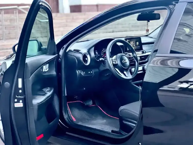 Kia forte cerato
2020 Года выпуска
Двигатель 2.0 атмосферный
Автоматическая коробка передач
Пробег - 104.000
Цена - 1.550.000₽
Тел. +79495011956 или
+79490384804 Связь ловит не всегда хорошо на обоих номерах телеграмм
Состояние нового автомобиля, по кузову без единого изъяна. Чистый и ухоженный салон. Техническая часть на 5+ едете очень мягко без каких либо посторонних звуков. 2 комплекта резины, 2 комплекта ковриков. Штатная мультимедиа со всеми современными плюшками и с отличной акустикой. Удержание полосы, круиз-контроль, раздельный климат контроль, датчик света и дождя, датчик давления шин, антизанос, мультируль. Красивая новая машина, не дорогая в обслуживании, в жизни смотрится просто великолепно.
📲 Tg: @ninochka_ra
📞 Звоните: +7(949)5011956 - фотография - 7