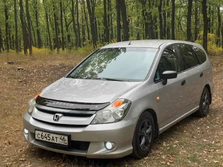 В продаже : honda stream, рестайлинг, 2004 г. В, полноценный 6-и местный “минивэн“, но, если заменить второй ряд (раздельных) сидений на (сплошные) выйдет 7-и местной. Птс оригинал. Родной пробег : 263,200 км, три собственника. Двигатель 1.7 л (d17a) на 125 л. С, работает без нареканий, тихо и ровно, обслужен, заменены ремни, ролики, помпа. Ходовая после ревизии. Сцепление менялось в прошлом году, коробка переключает отлично. Салон велюр, как новый. Практически вся в заводском окрасе, без дтп. Пороги переварены в июле-месяце этого года.
Стоимость : 550,000 руб.
Обмен не интересен.
Находится в г макеевка.
Звонить по существу.
Контакты :
+7(949)-453-12-33
+7(951)-767-97-27 - фотография - 2