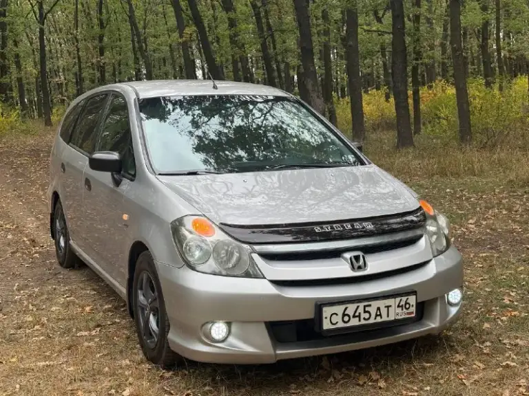 В продаже : honda stream, рестайлинг, 2004 г. В, полноценный 6-и местный “минивэн“, но, если заменить второй ряд (раздельных) сидений на (сплошные) выйдет 7-и местной. Птс оригинал. Родной пробег : 263,200 км, три собственника. Двигатель 1.7 л (d17a) на 125 л. С, работает без нареканий, тихо и ровно, обслужен, заменены ремни, ролики, помпа. Ходовая после ревизии. Сцепление менялось в прошлом году, коробка переключает отлично. Салон велюр, как новый. Практически вся в заводском окрасе, без дтп. Пороги переварены в июле-месяце этого года.
Стоимость : 550,000 руб.
Обмен не интересен.
Находится в г макеевка.
Звонить по существу.
Контакты :
+7(949)-453-12-33
+7(951)-767-97-27 - фотография - 5